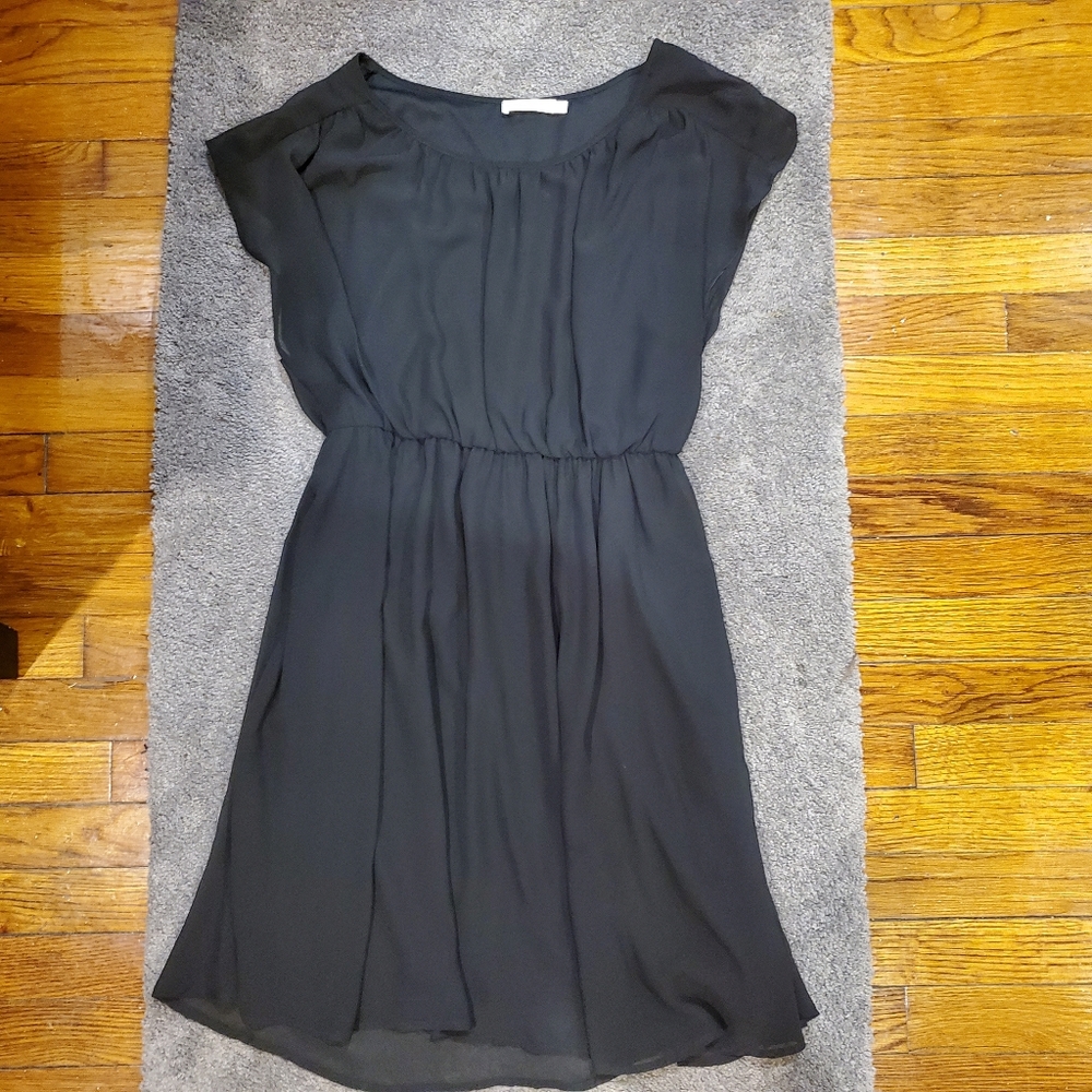 XL Lush black dress with elastic wai…